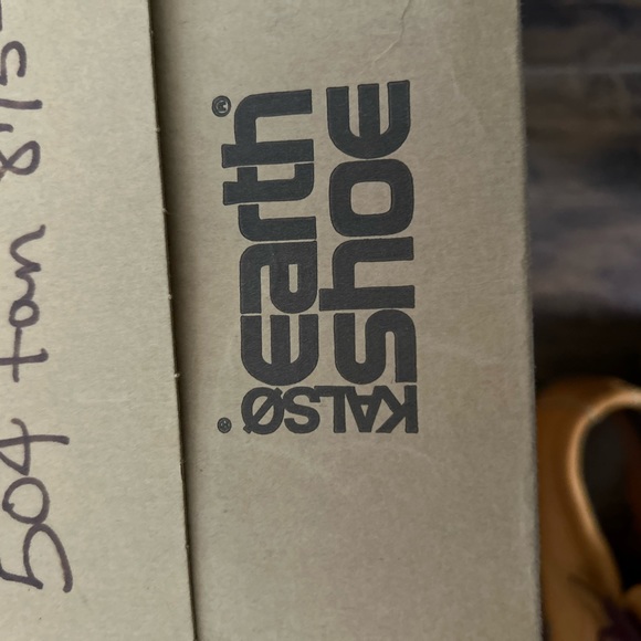 Shoes New, Men, color Tan - Picture 3 of 4